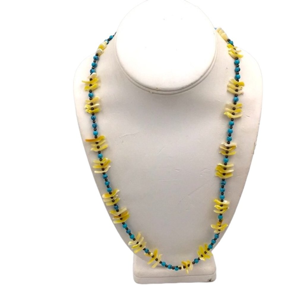 Handmade Turquoise Beads w/ Birds Necklace